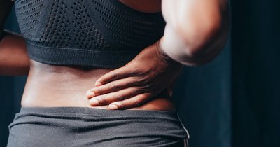 Rückenschmerzen lindern durch Übungen